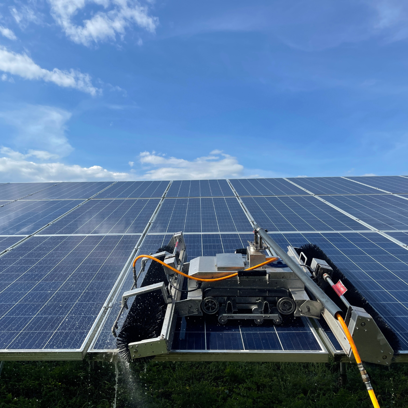 Robot Limpiapaneles FV SP33H